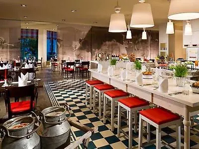 Munich Airport Marriott 4*