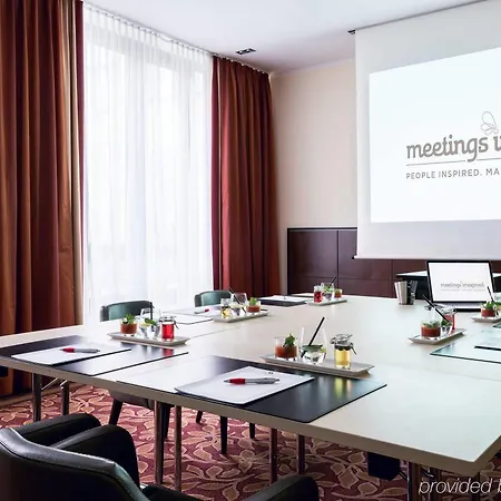 Munich Airport Marriott 4*