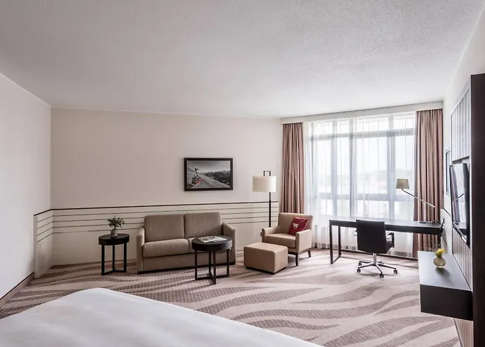Munich Airport Marriott 4*