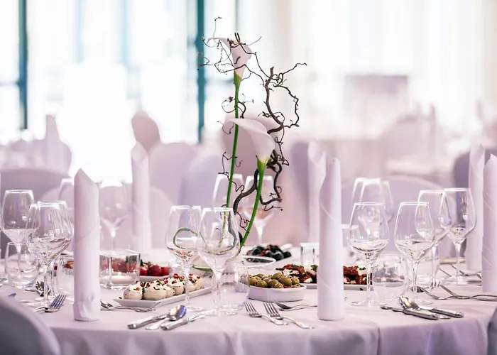 Munich Airport Marriott מלון 4*