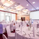 Munich Airport Marriott Hotel 4*