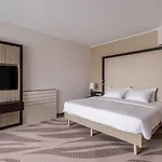 Munich Airport Marriott Hotel 4*