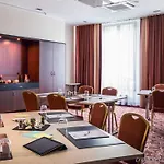Munich Airport Marriott Hotel 4*