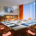 Munich Airport Marriott 4*