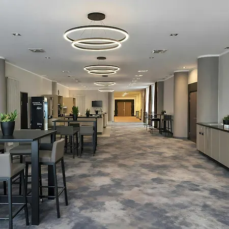 호텔 Munich Airport Marriott 4*