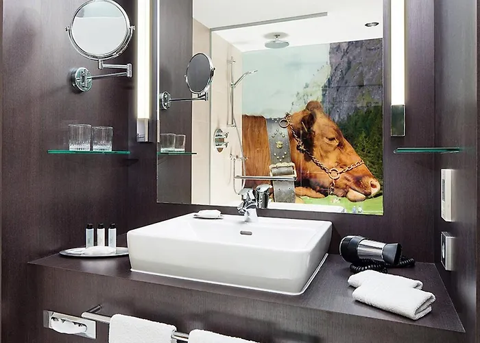 Munich Airport Marriott 4*