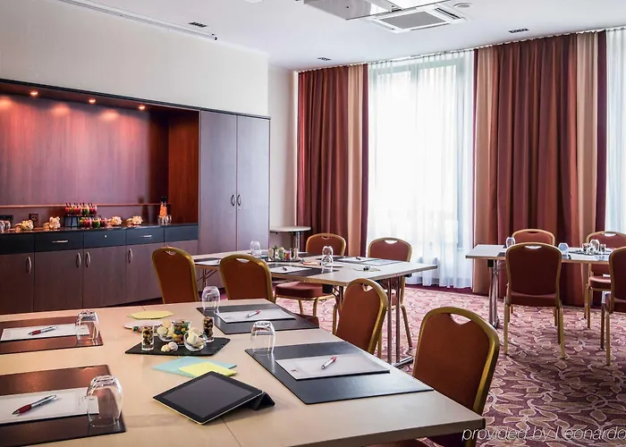 Munich Airport Marriott Hotel 4*