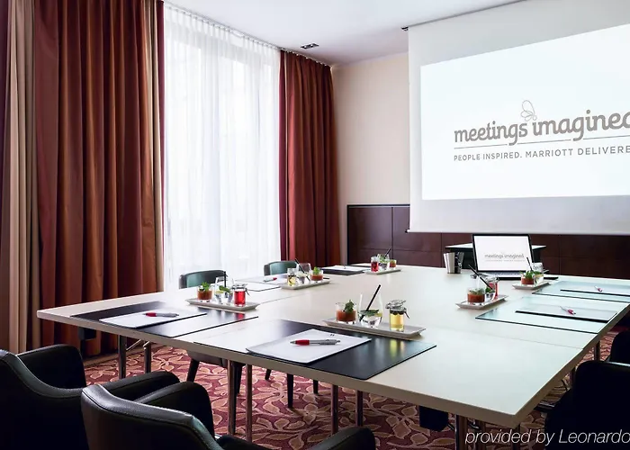 Munich Airport Marriott 4*